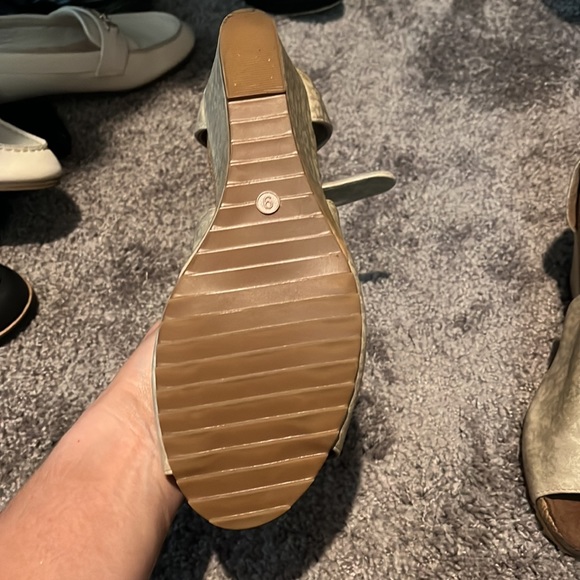 Wedges - Picture 3 of 3